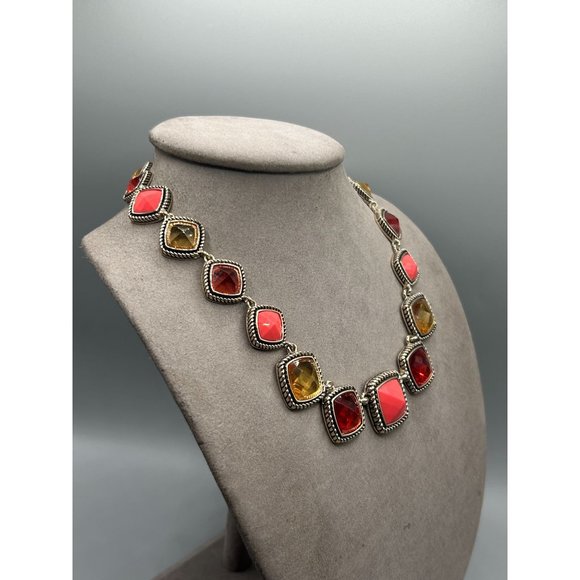 Signed NAPIER Contemporary Necklace Faceted Acrylic Stones Warm Earthy Red Color - Picture 5 of 9